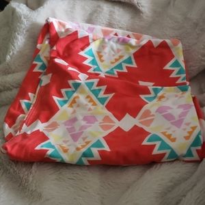 Lularoe leggings tall and curvy